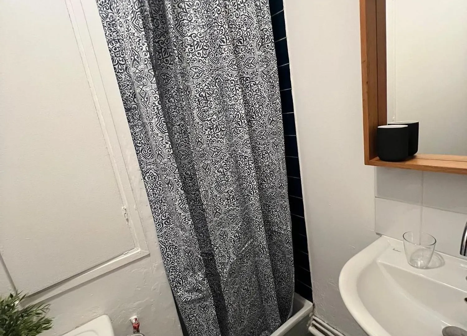 Apartment Studio Equipe Paris 20E